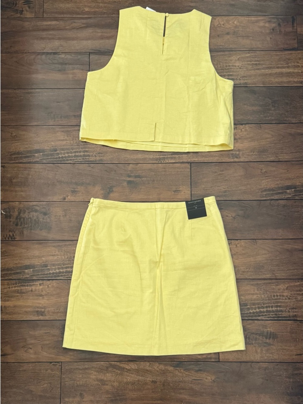 Banana Republic Butter Yellow Linen-Cotton Blend Skirt Set